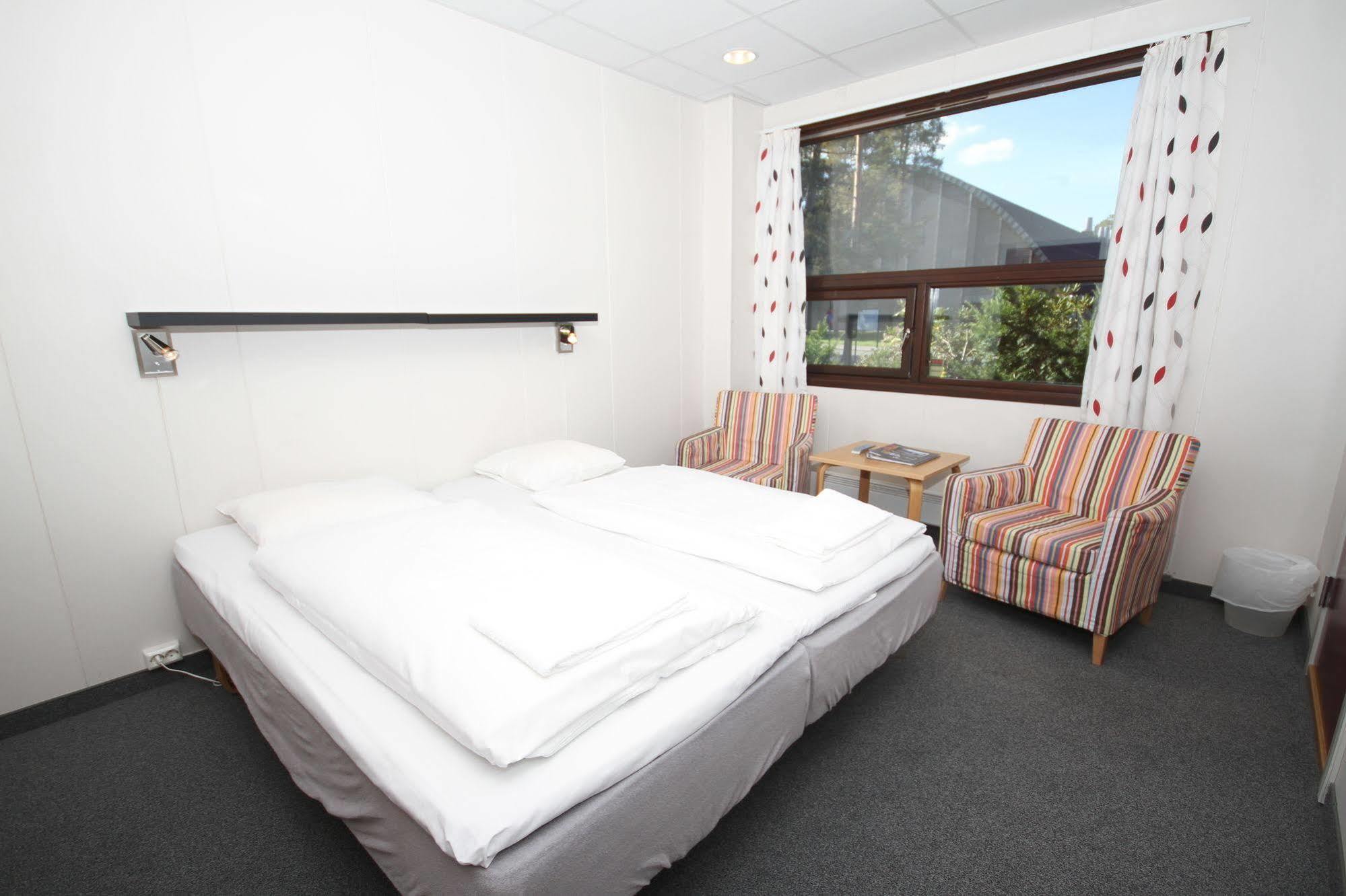Hotell Fritidsparken Skien Exterior photo